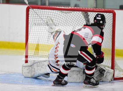 Thumbnail 3 in Branford @ Lyman Hall (SCC D2 Qtr Final) photogallery.