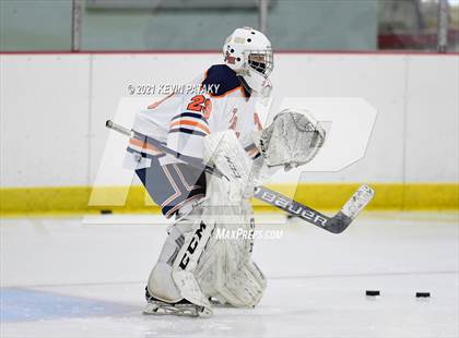 Thumbnail 3 in Branford @ Lyman Hall (SCC D2 Qtr Final) photogallery.