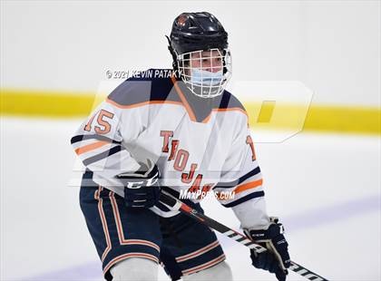 Thumbnail 2 in Branford @ Lyman Hall (SCC D2 Qtr Final) photogallery.