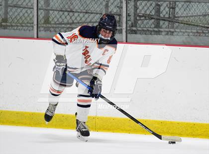 Thumbnail 2 in Branford @ Lyman Hall (SCC D2 Qtr Final) photogallery.