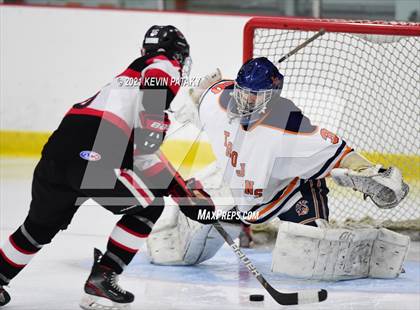 Thumbnail 1 in Branford @ Lyman Hall (SCC D2 Qtr Final) photogallery.