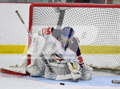 Thumbnail 1 in Branford @ Lyman Hall (SCC D2 Qtr Final) photogallery.