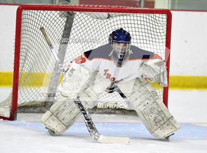Thumbnail 3 in Branford @ Lyman Hall (SCC D2 Qtr Final) photogallery.