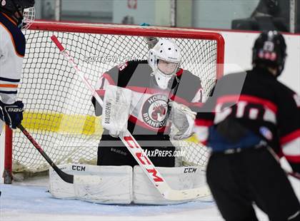 Thumbnail 2 in Branford @ Lyman Hall (SCC D2 Qtr Final) photogallery.