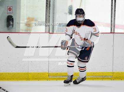 Thumbnail 2 in Branford @ Lyman Hall (SCC D2 Qtr Final) photogallery.