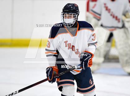Thumbnail 1 in Branford @ Lyman Hall (SCC D2 Qtr Final) photogallery.