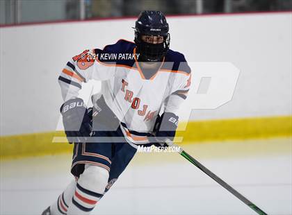 Thumbnail 2 in Branford @ Lyman Hall (SCC D2 Qtr Final) photogallery.