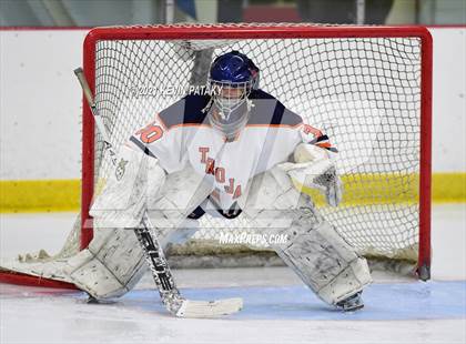 Thumbnail 2 in Branford @ Lyman Hall (SCC D2 Qtr Final) photogallery.