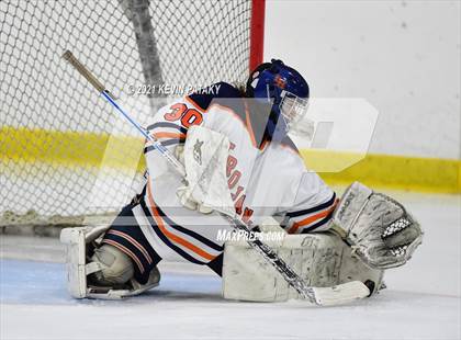 Thumbnail 2 in Branford @ Lyman Hall (SCC D2 Qtr Final) photogallery.