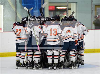 Thumbnail 1 in Branford @ Lyman Hall (SCC D2 Qtr Final) photogallery.