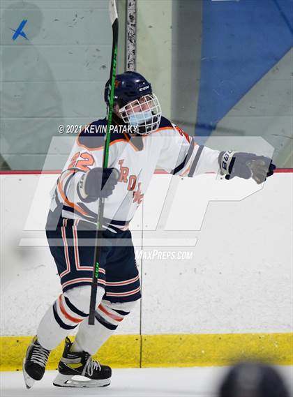 Thumbnail 2 in Branford @ Lyman Hall (SCC D2 Qtr Final) photogallery.
