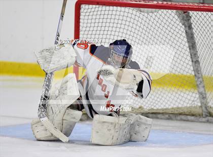 Thumbnail 3 in Branford @ Lyman Hall (SCC D2 Qtr Final) photogallery.