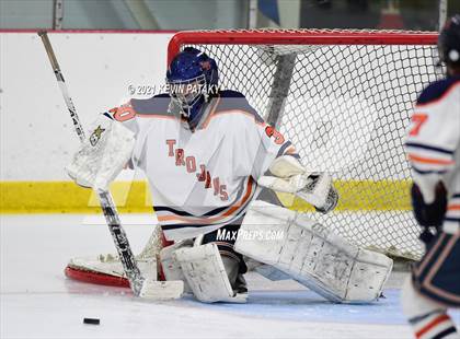 Thumbnail 3 in Branford @ Lyman Hall (SCC D2 Qtr Final) photogallery.