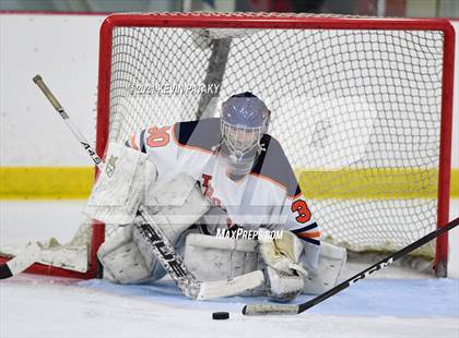 Thumbnail 3 in Branford @ Lyman Hall (SCC D2 Qtr Final) photogallery.
