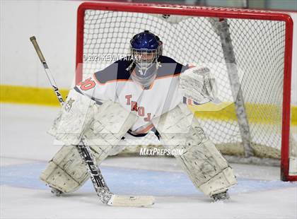 Thumbnail 1 in Branford @ Lyman Hall (SCC D2 Qtr Final) photogallery.