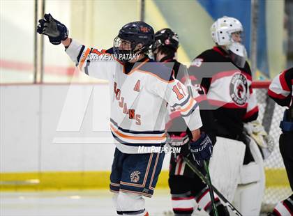 Thumbnail 2 in Branford @ Lyman Hall (SCC D2 Qtr Final) photogallery.