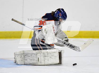 Thumbnail 3 in Branford @ Lyman Hall (SCC D2 Qtr Final) photogallery.