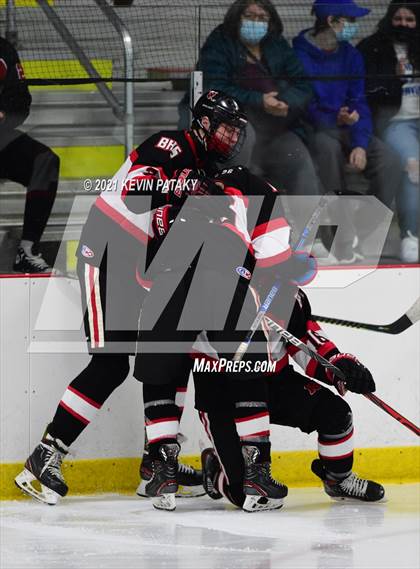 Thumbnail 3 in Branford @ Lyman Hall (SCC D2 Qtr Final) photogallery.