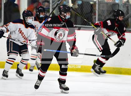 Thumbnail 1 in Branford @ Lyman Hall (SCC D2 Qtr Final) photogallery.