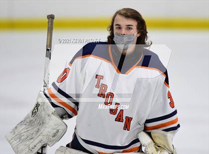 Thumbnail 1 in Branford @ Lyman Hall (SCC D2 Qtr Final) photogallery.