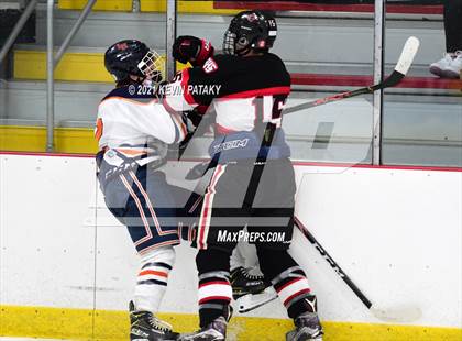Thumbnail 1 in Branford @ Lyman Hall (SCC D2 Qtr Final) photogallery.