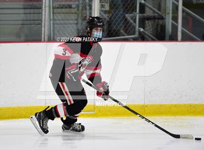 Thumbnail 1 in Branford @ Lyman Hall (SCC D2 Qtr Final) photogallery.