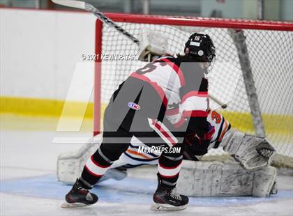 Thumbnail 2 in Branford @ Lyman Hall (SCC D2 Qtr Final) photogallery.