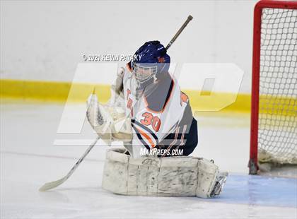 Thumbnail 2 in Branford @ Lyman Hall (SCC D2 Qtr Final) photogallery.
