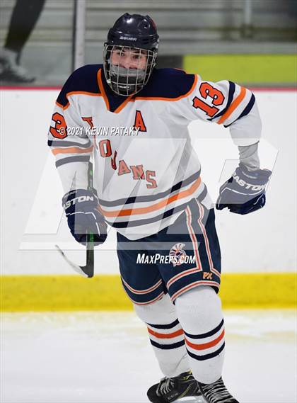 Thumbnail 2 in Branford @ Lyman Hall (SCC D2 Qtr Final) photogallery.