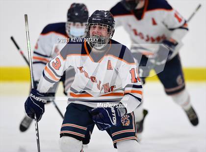 Thumbnail 2 in Branford @ Lyman Hall (SCC D2 Qtr Final) photogallery.