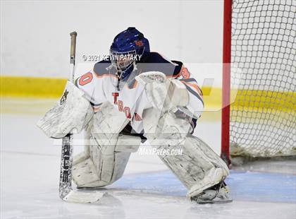 Thumbnail 2 in Branford @ Lyman Hall (SCC D2 Qtr Final) photogallery.