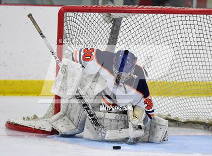 Thumbnail 3 in Branford @ Lyman Hall (SCC D2 Qtr Final) photogallery.