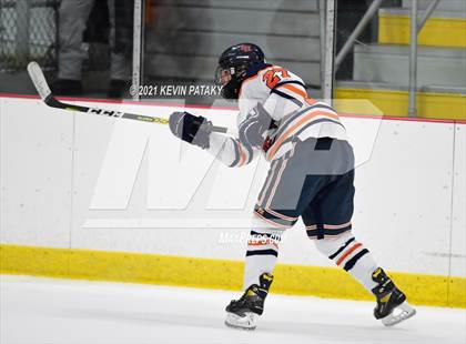 Thumbnail 2 in Branford @ Lyman Hall (SCC D2 Qtr Final) photogallery.