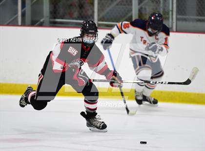Thumbnail 1 in Branford @ Lyman Hall (SCC D2 Qtr Final) photogallery.