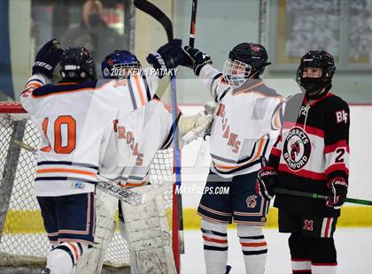 Thumbnail 1 in Branford @ Lyman Hall (SCC D2 Qtr Final) photogallery.