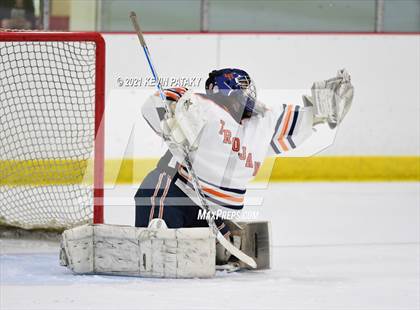 Thumbnail 1 in Branford @ Lyman Hall (SCC D2 Qtr Final) photogallery.