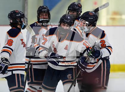 Thumbnail 1 in Branford @ Lyman Hall (SCC D2 Qtr Final) photogallery.