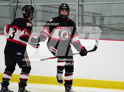 Thumbnail 2 in Branford @ Lyman Hall (SCC D2 Qtr Final) photogallery.