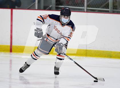 Thumbnail 2 in Branford @ Lyman Hall (SCC D2 Qtr Final) photogallery.