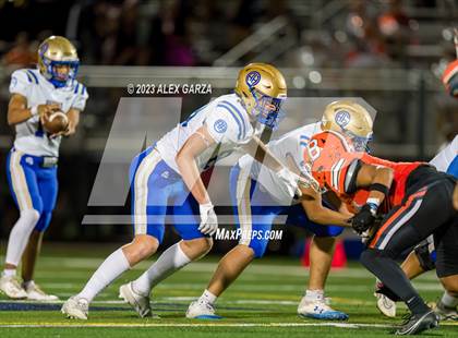 Thumbnail 1 in Alamo Heights @ Burbank photogallery.