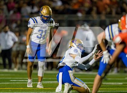 Thumbnail 3 in Alamo Heights @ Burbank photogallery.