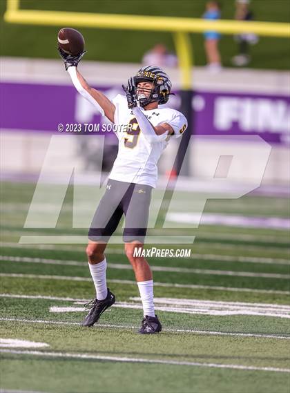 Thumbnail 1 in Seminole @ Glen Rose (UIL Football 4A Division 2 Regional Semifinal) photogallery.
