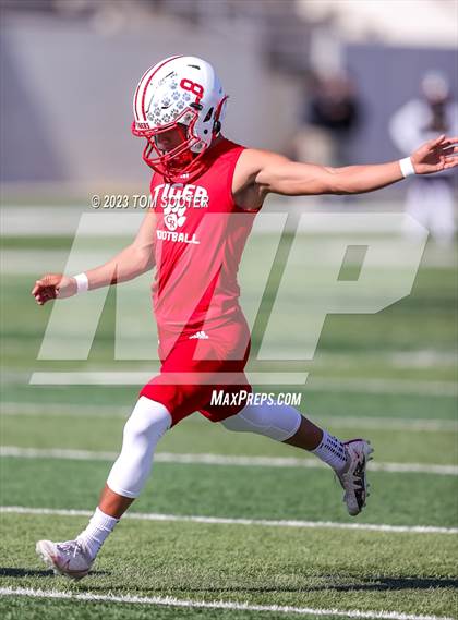 Thumbnail 2 in Seminole @ Glen Rose (UIL Football 4A Division 2 Regional Semifinal) photogallery.