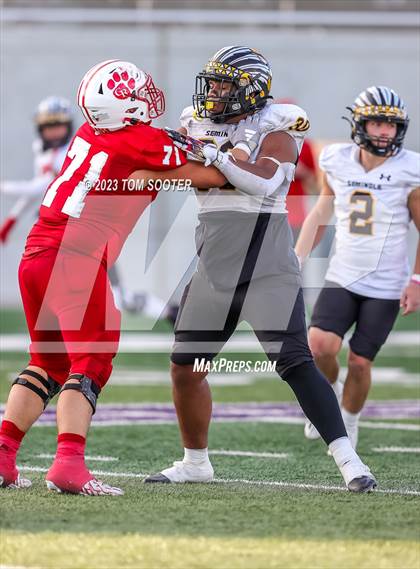 Thumbnail 3 in Seminole @ Glen Rose (UIL Football 4A Division 2 Regional Semifinal) photogallery.