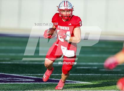 Thumbnail 1 in Seminole @ Glen Rose (UIL Football 4A Division 2 Regional Semifinal) photogallery.