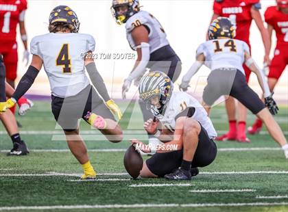 Thumbnail 1 in Seminole @ Glen Rose (UIL Football 4A Division 2 Regional Semifinal) photogallery.