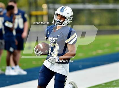 Thumbnail 3 in Muskogee @ Bentonville West photogallery.