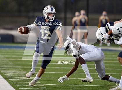 Thumbnail 2 in Muskogee @ Bentonville West photogallery.