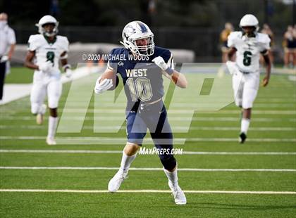 Thumbnail 1 in Muskogee @ Bentonville West photogallery.