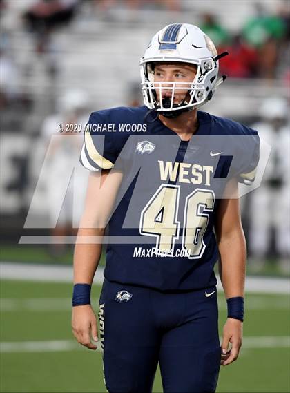 Thumbnail 3 in Muskogee @ Bentonville West photogallery.